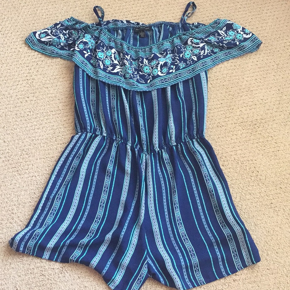 belk size L romper